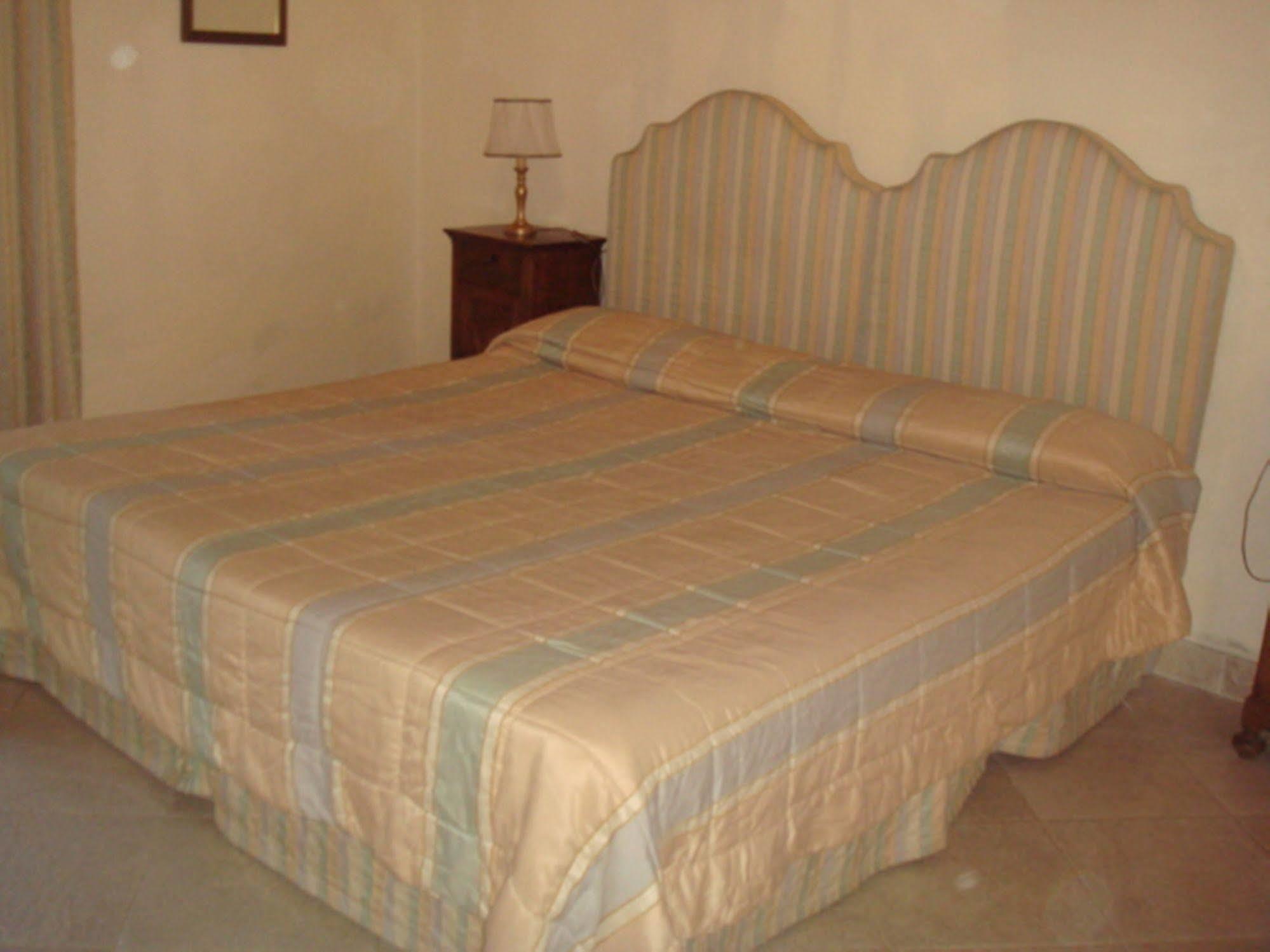 Agriturismo Tenuta Armaiolo Rapolano Terme Ngoại thất bức ảnh